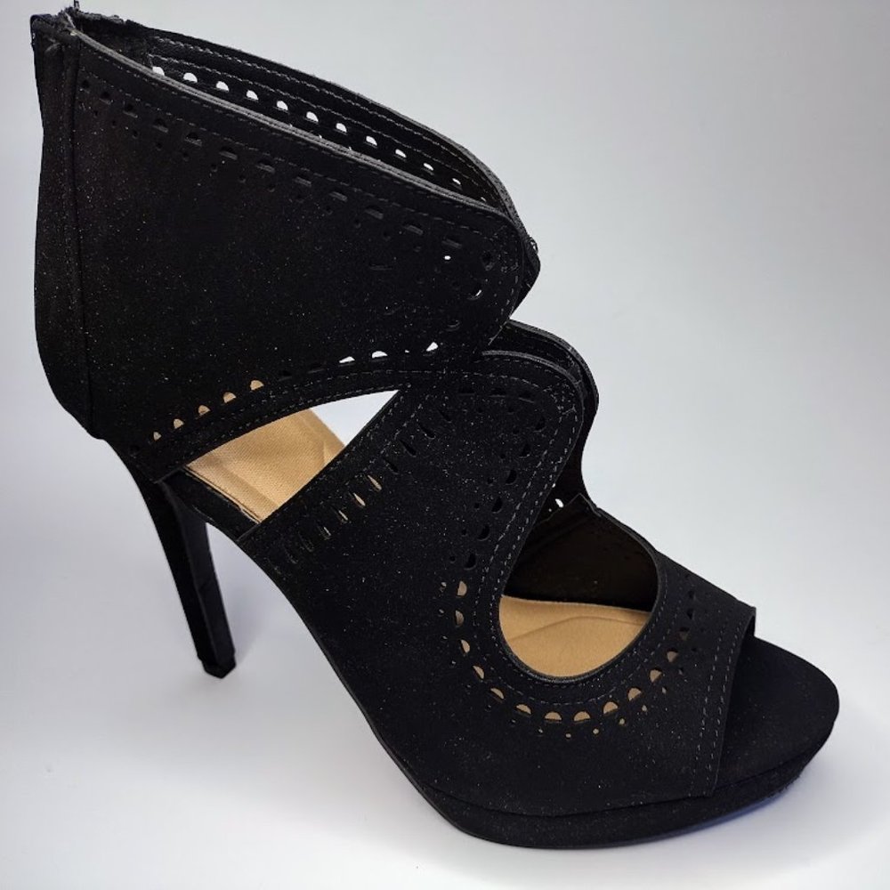 New APT 9 black velour fabric stiletto heel shoes